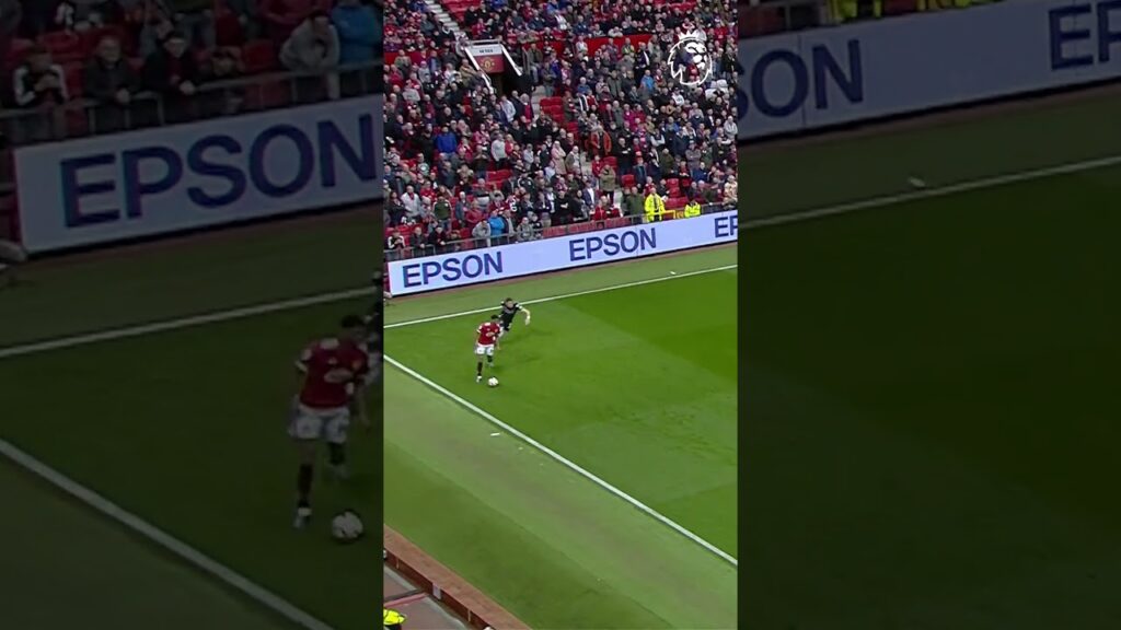 Genius turn & assist from Marcus Rashford