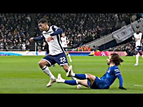 Marc Cucurella mistake vs Tottenham, Cucurella shoes slip, Dominic Solanke & Dejan Kulusevski Goal