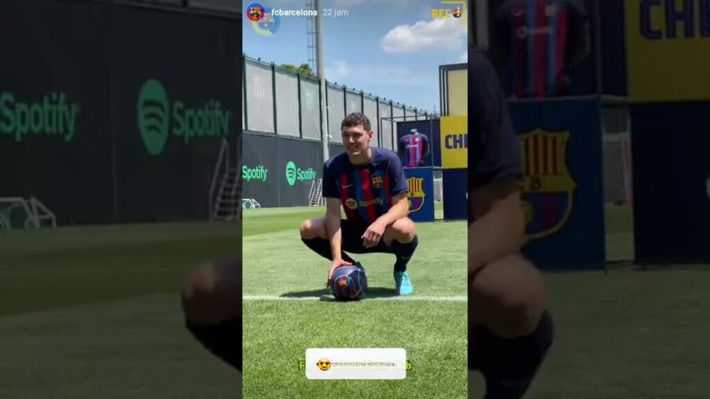 Andreas Christensen Playing Rondo Ball With Barcelona Academy