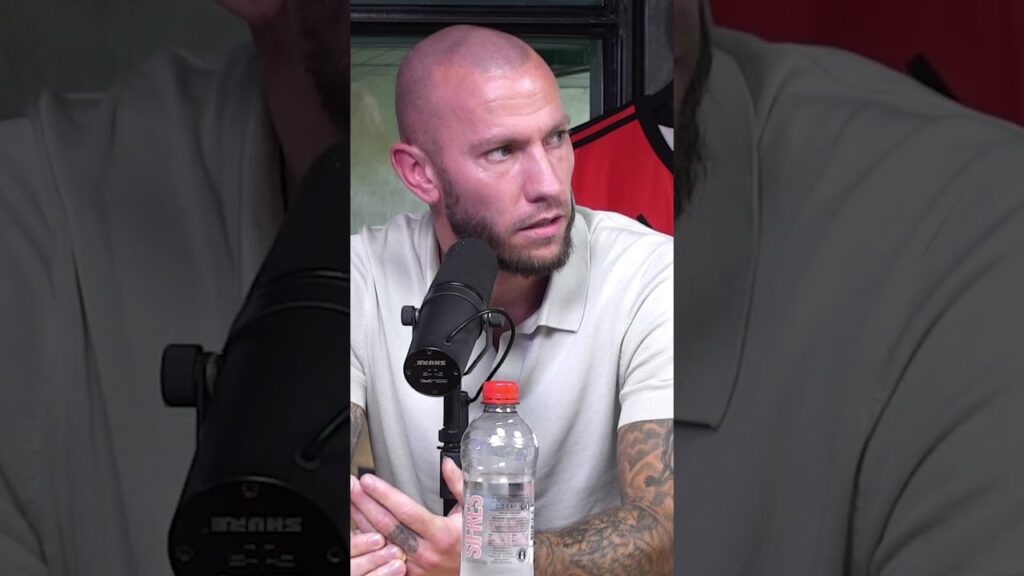 Hét verschil tussen spelen voor 𝐀𝐣𝐚𝐱 en andere clubs volgens John Goossens? 💥