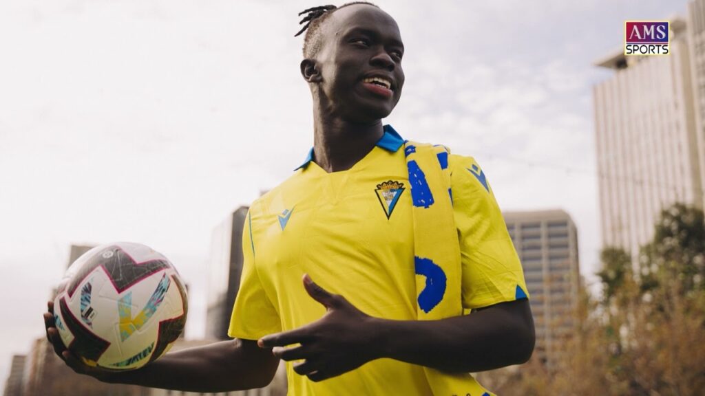 Awer Mabil អតីតជនភៀសខ្លួនពីស៊ូដង់មានភ័ព្វលេងនៅ La Liga ក្រោយជួយអូស្រ្ដាលីបានកៅអី World Cup