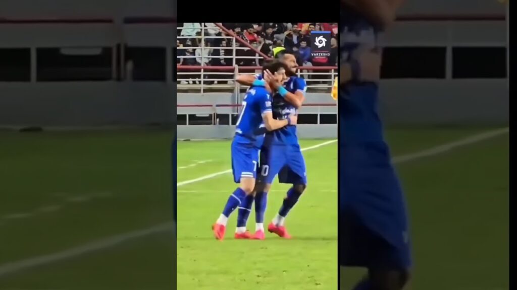 #استقلالیم_تاجیم_باافتخار💙💙💙💙 #استقلال #لنگی_سوز #فوتبال_برتر #سید_حسین_حسینی