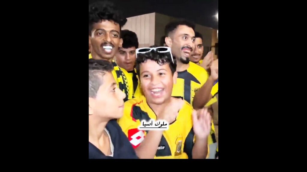 اختلف ميولهم واتفقوا على قوة الهلال💙👍#33