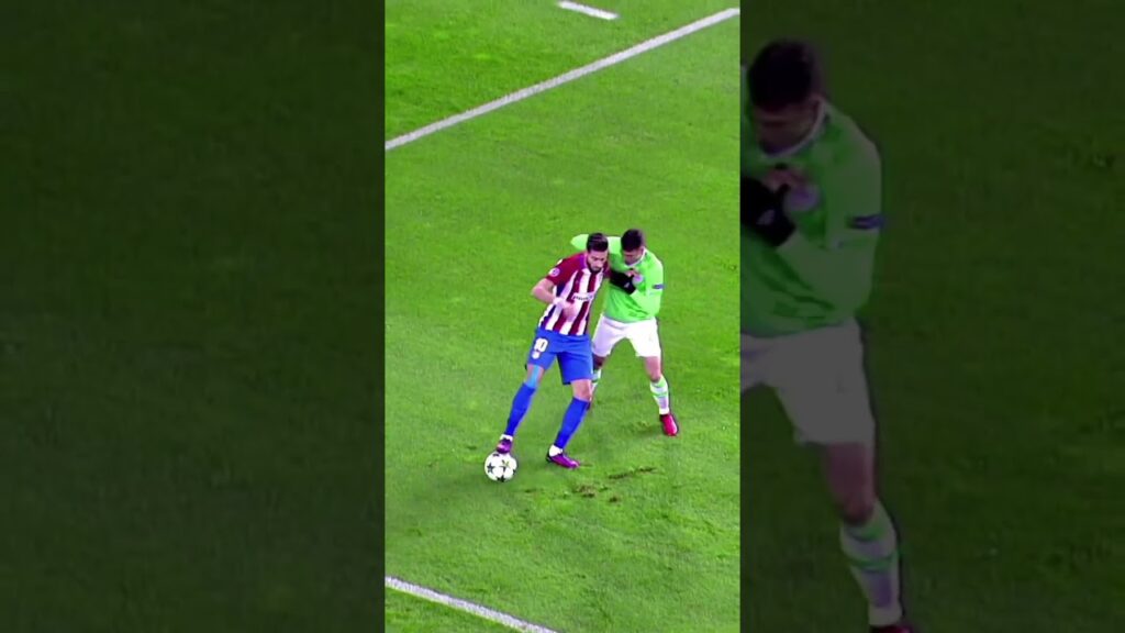 GILA !! Skills Carrasco Luarbisa #shorts #Bisikbola #Atm #skills  #carrasco #Ucl #ballers #ball