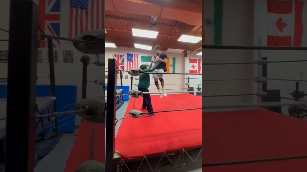 AJ Morales and Coach Ricardo Rodriguez with a quick #LuchaLibre Sequence #3lw #wwe