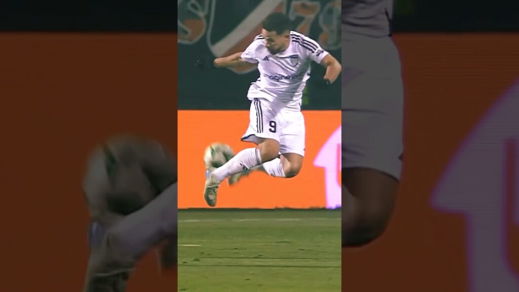 FILTHIEST rainbow flick 🥶