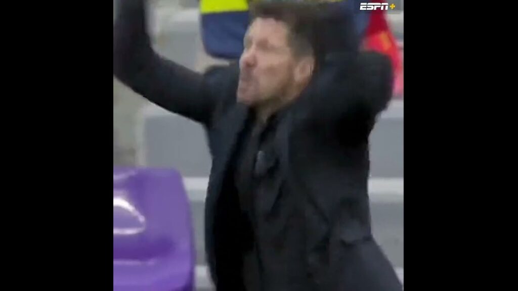 Diego Simeone WENT WILD after Kieran Trippier tackle ๐ฅ | #shorts Diego Simeone WENT WILD after Kieran Trippier tackle ๐ฅ | #shorts