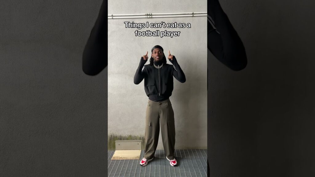 Rafael Leão diet 🟰 goals ⚽️🍽️ #adidas #RafaelLeão #aruku