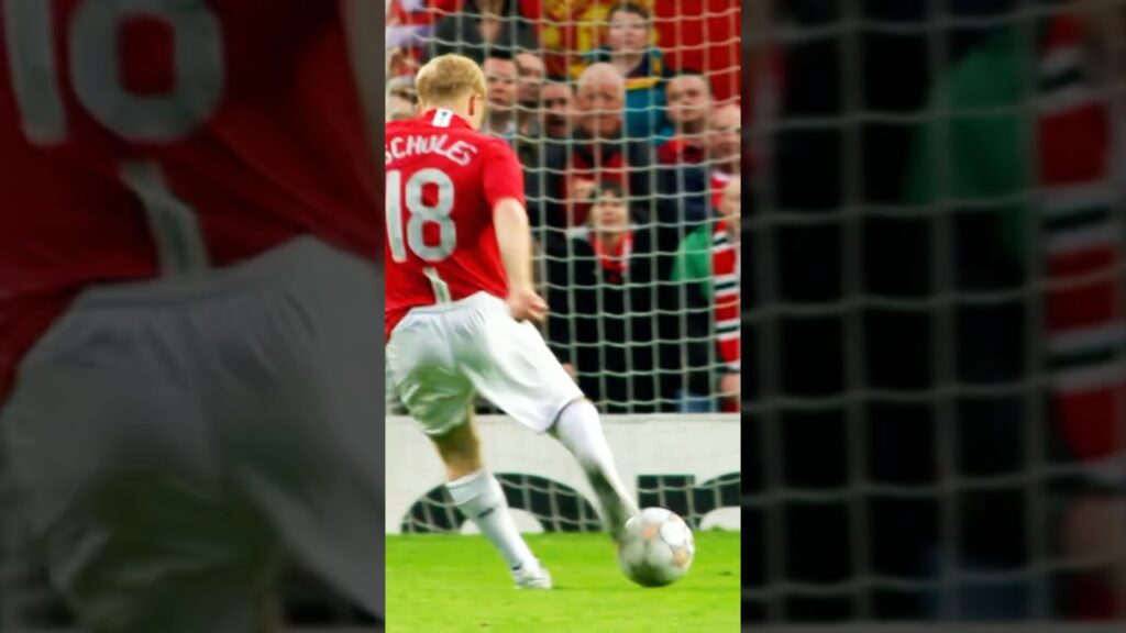Paul Scholes’ best goal? 🤯
