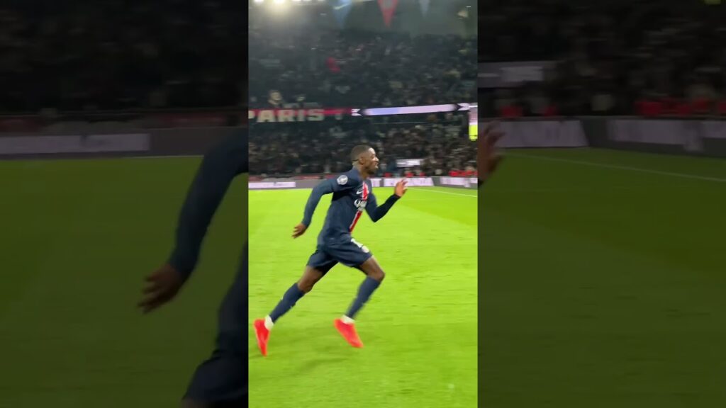 La nouvelle célébration de Dembélé 😂 #ligue1 #ligue1mcdonalds #dembele #psg #funny
