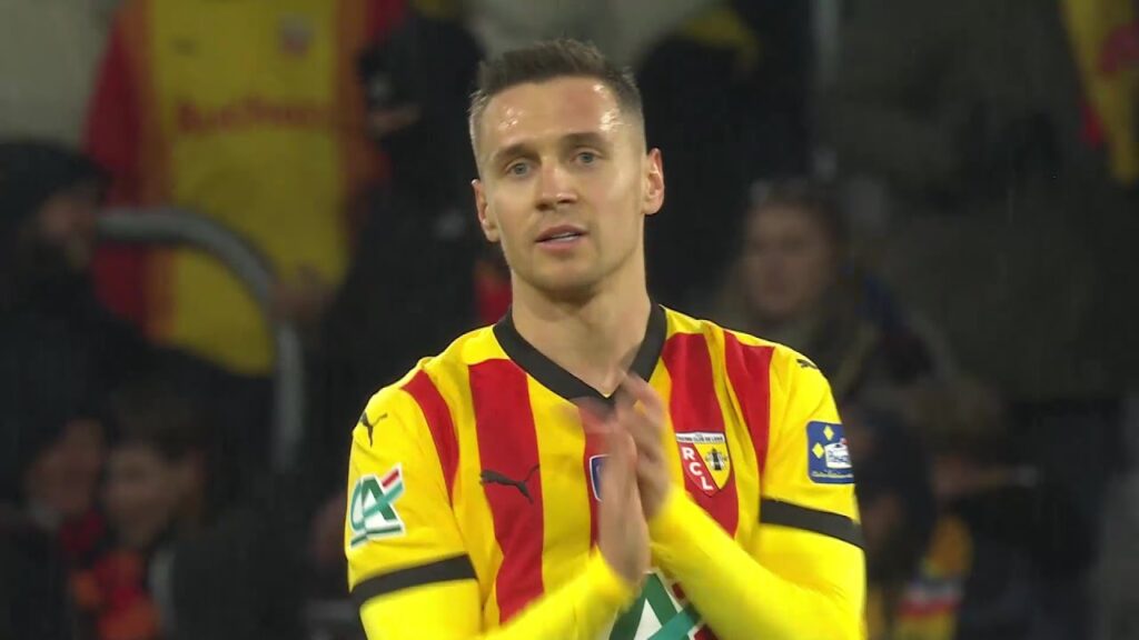 FRANKOWSKI NISZCZY PARYŻAN!