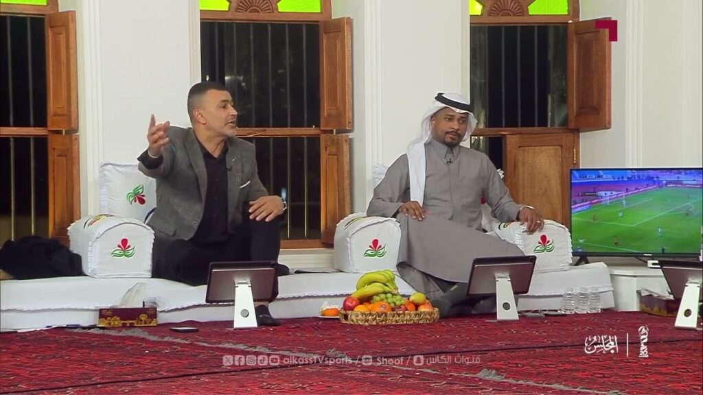 عصام الحضري: نواف العقيدي حارس مرمى السعودية يعاني من عدم الثقة وغياب التفاهم مع زملائه