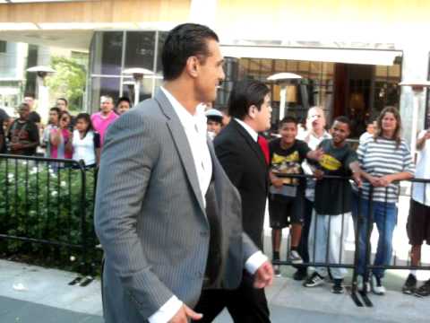WWE Summerslam Axxess 2011 / Alberto Del Rio and Ricardo Rodriguez