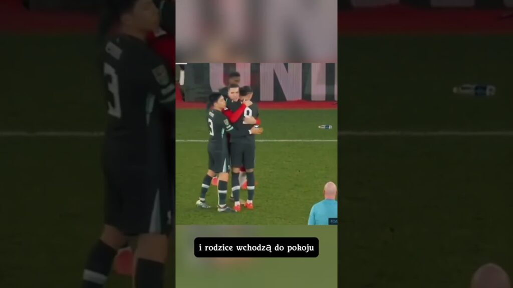 Jan Bednarek w starciu z Darwinem Nunezem #nunez #Bednarek #football #love #DC #fypシ #viralreelsシ