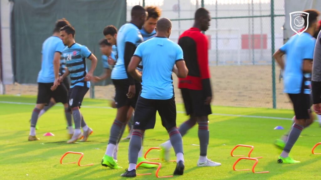 الدحيل يخوض تدريبه الرئيسي لمباراة نادي قطر في الدوري
