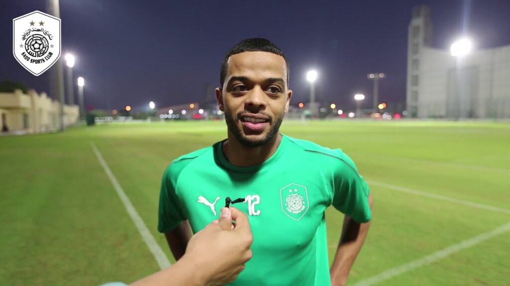 استقبال لاعبي الزعيم لعبد الكريم حسن أفضل لاعب في آسيا ٢٠١٨