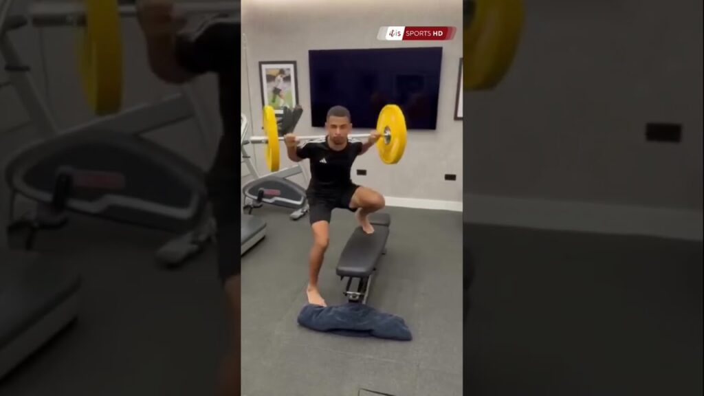 🏋️‍♀️ Liguey rek🇸🇳🇸🇳Iliman Ndiaye #football #fifa #sports #soccer #ilimanndiaye #senegal #short