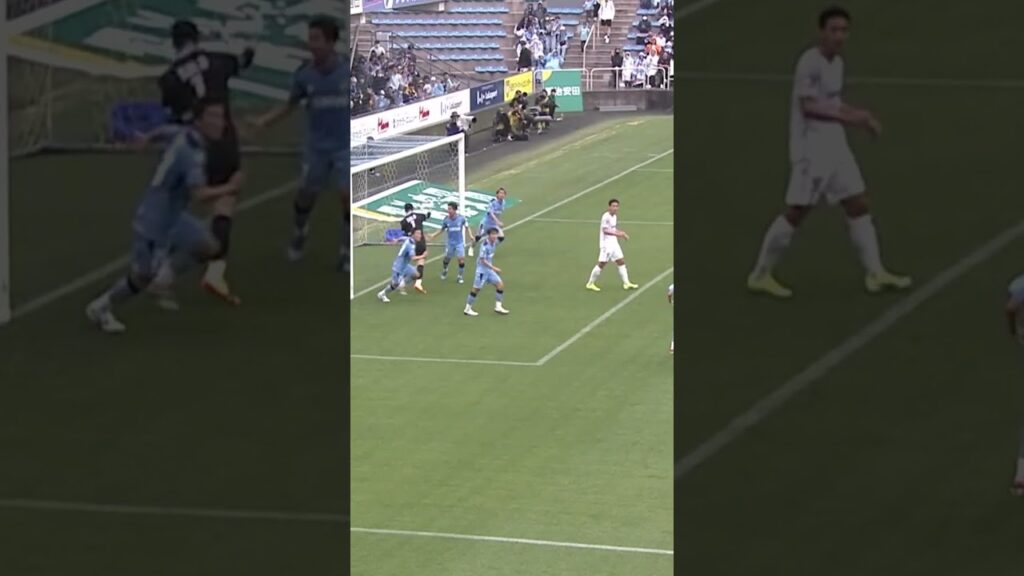 【衰え知らず】41歳・川島永嗣が見事な横っ飛びから、指先でボールに触れてゴールを死守！