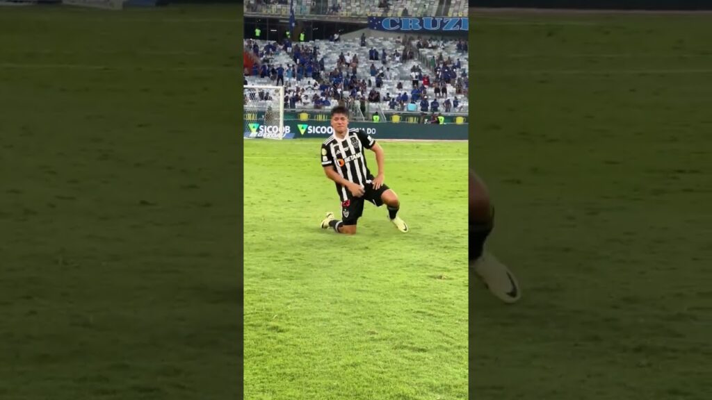 La emoción de Alan Franco 🇪🇨 tras ser CAMPEÓN en Brasil. #shorts #alanfranco #viral #atleticomineiro