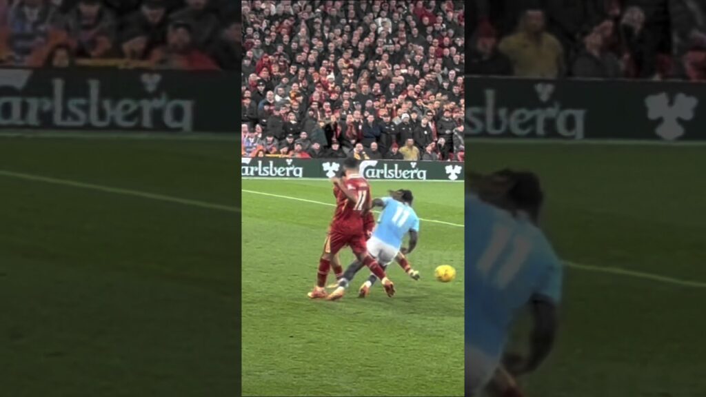 jeremy doku is unstoppable 😳🔥