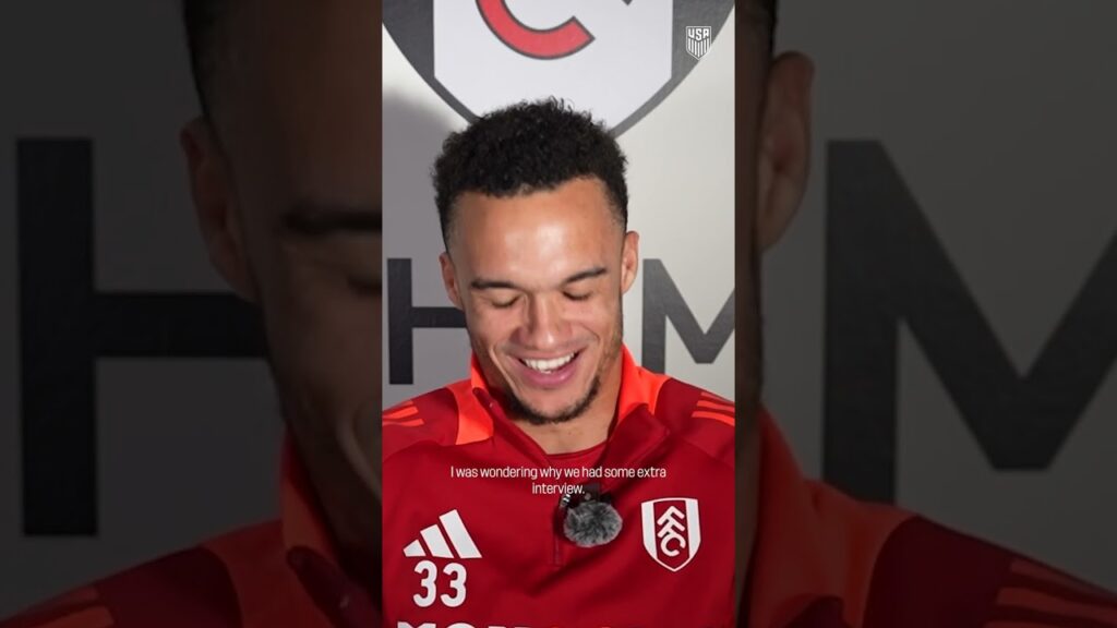 USMNT legend Tim Howard surprises Antonee Robinson letting him know of his USMNT honors 🤗