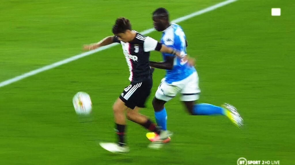 Kalidou Koulibaly was a TANK vs Juventus 💪