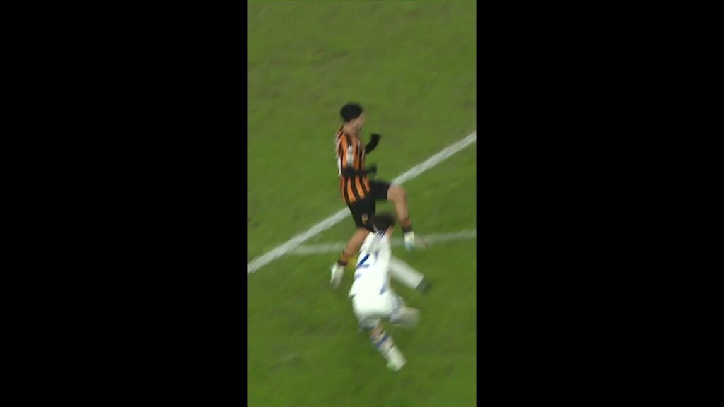 Ao Tanaka scores beauty for first Leeds United goal #lufc