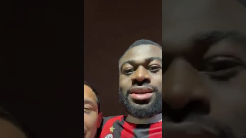 YOUSSOUF FOFANA CI PORTA NEI FESTEGGIAMENTI ROSSONERI 😂🔴⚫️ #milan #supercoppaitaliana #milanpress