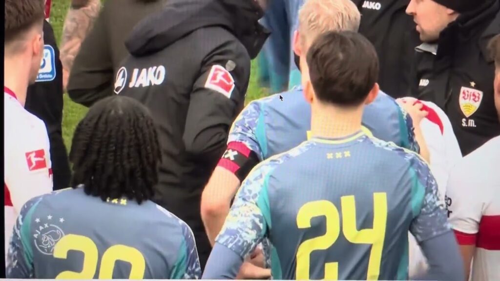 Rode kaart Davy Klaassen 2-1 VfB Stuttgart vs Ajax