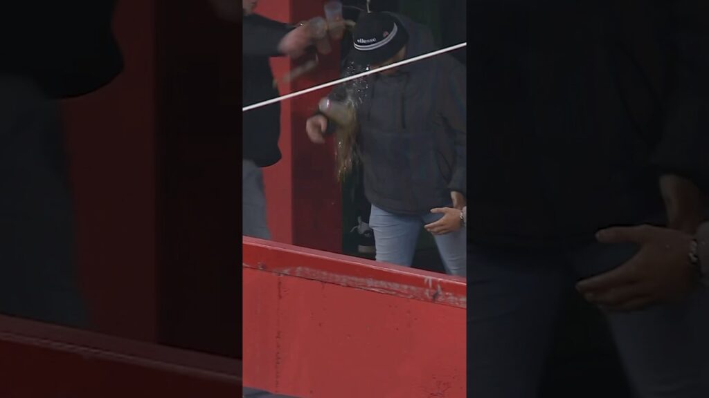 HILARIOUS FOOTBALL FAIL! 🤣