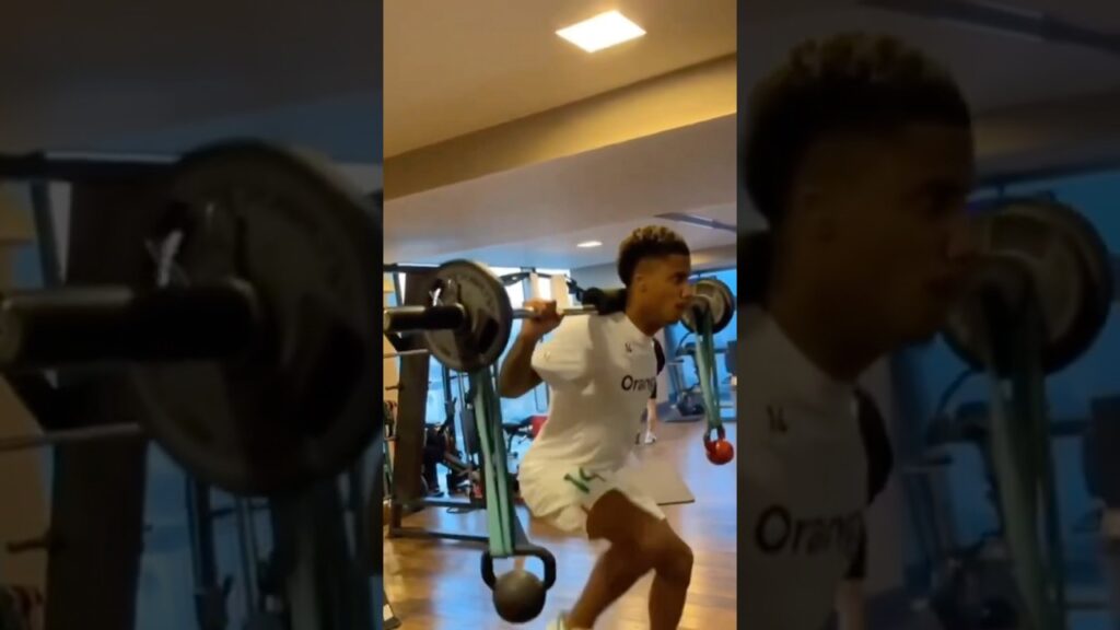 💪İsmail Jakobs Fitnessta Kendiden Geçiyor!