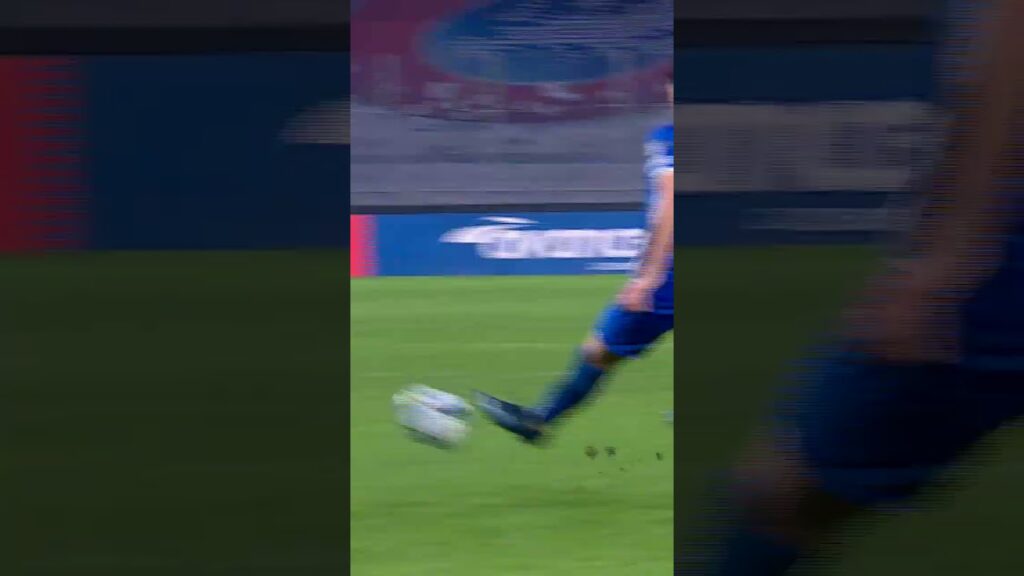 Joyeux anniversaire à Youssouf Fofana qui fête ses 26 ans aujourd'hui !! 🎂🎉  #football #foot #fff