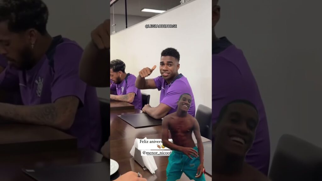 O Raniele não perdoa ninguém 😂 Aniversário do zagueiro Félix Torres #shorts