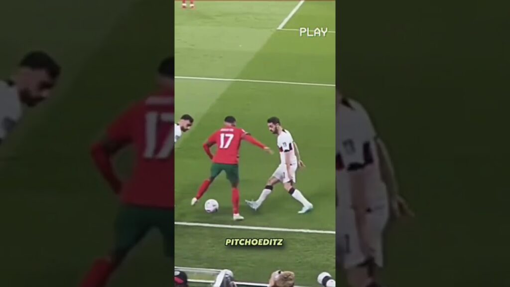 Sofiane Boufal skills against Portugal