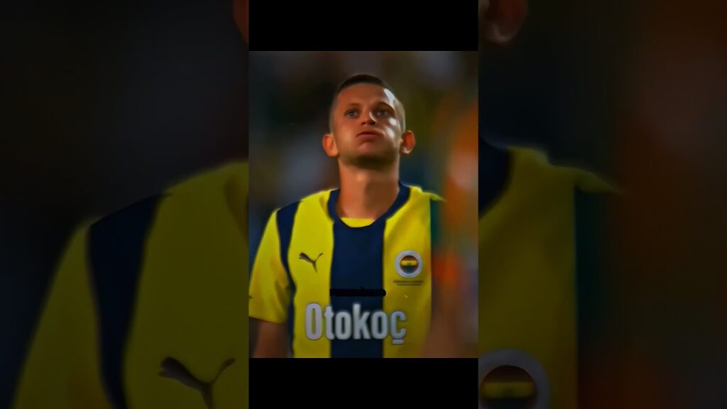 Seni hep iyi hatirlayacağiz...💛💙👑 #keşfet #fenerbahçe #szymanski #fb #football #kesfet #fypage #edit