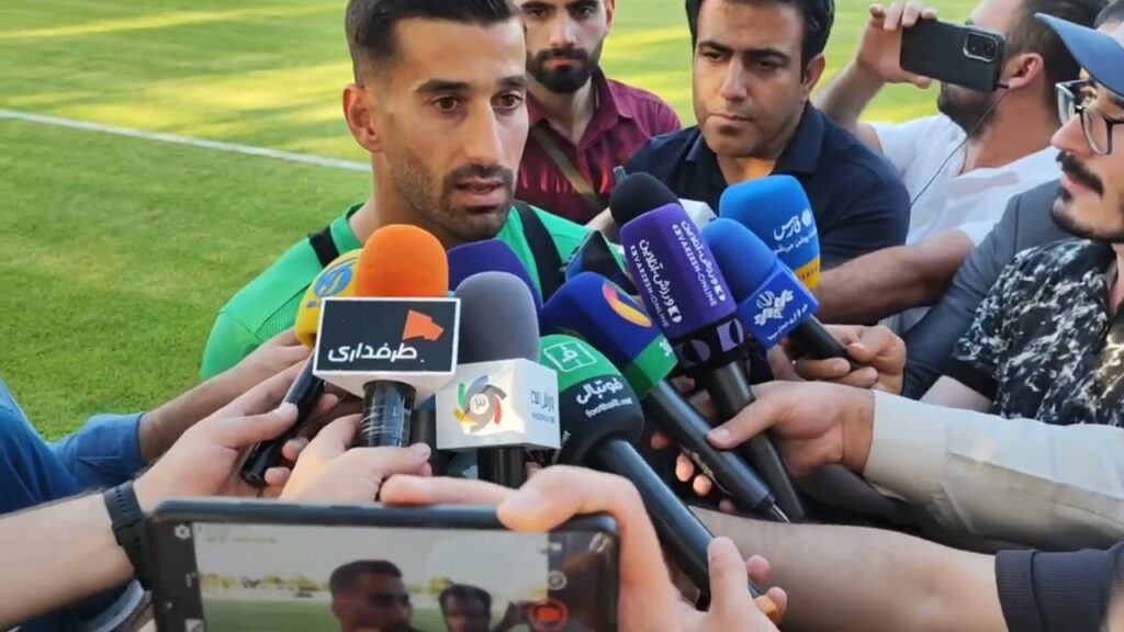 احسان حاج صفی کاپیتان تیم ملی ایران: برای بازیکنان جدید آرزوی موفقیت دارم