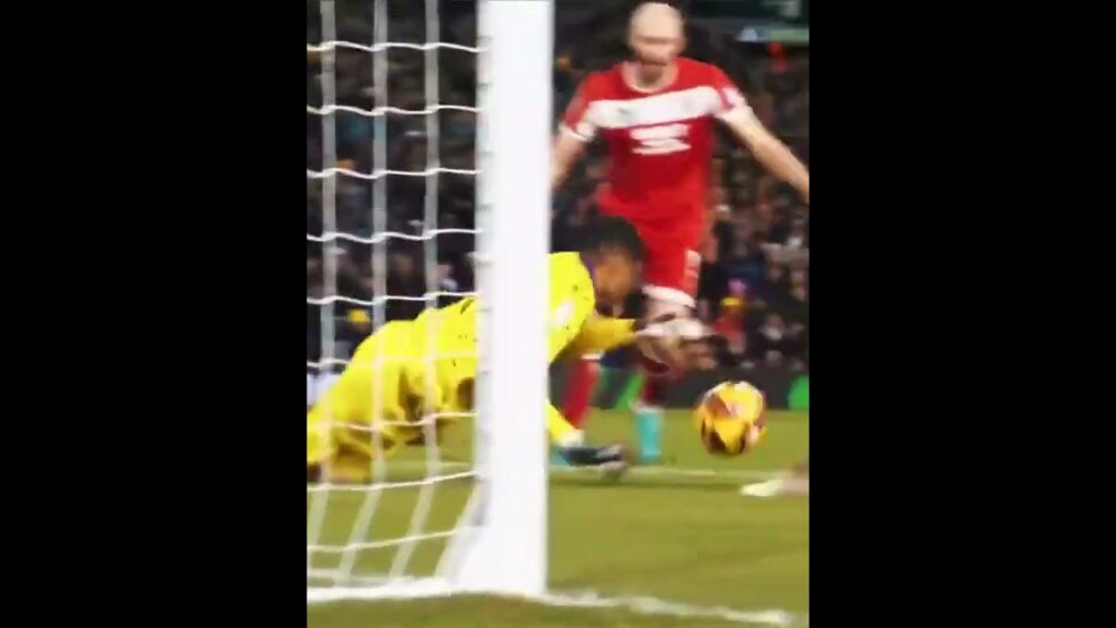 Seny Dieng international sénégalaise de football sénégal rek