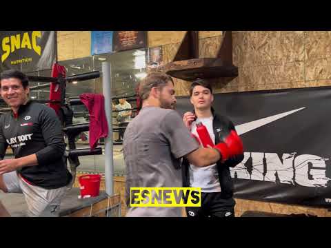 Hardest hitter at 140 Oscar Duarte working for Regis fight