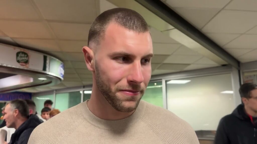 Fudbaler Milana Strahinja Pavlovic malo o košarci I SPORT KLUB Evroliga