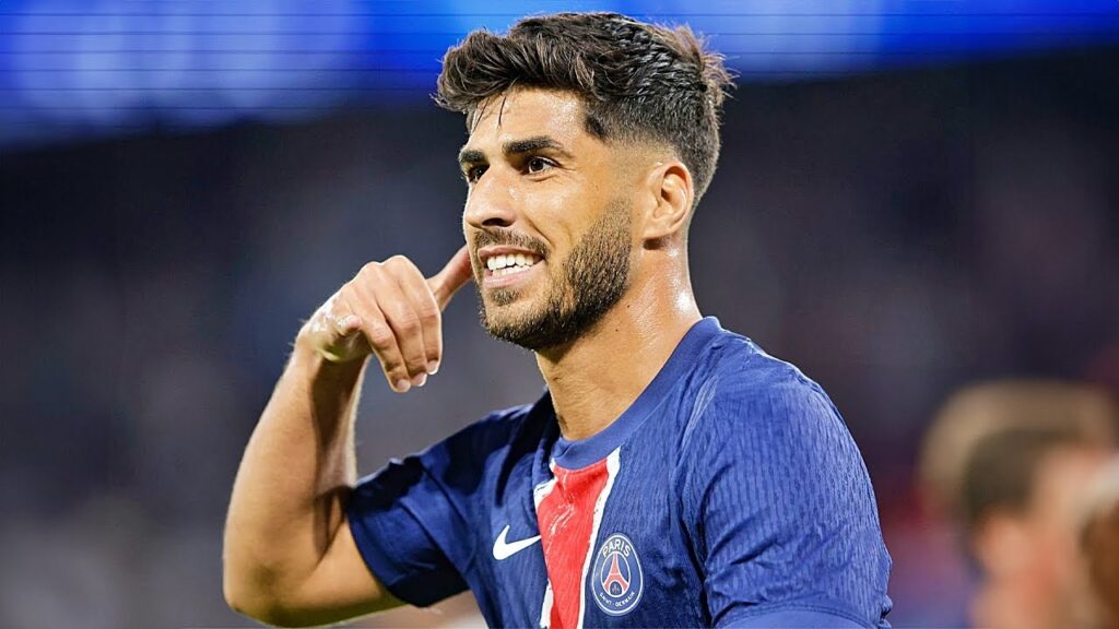 𝐋𝐎𝐎𝐊 𝐖𝐇𝐀𝐓 Marco Asensio doing at PSG👀