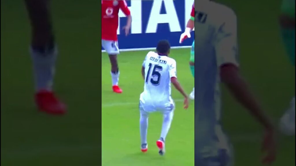 Ramoto First GOAL Against Kaizer Chiefs 🟡⚪️ #shorts #orlandopirates #relebohileratomo #kasiflava