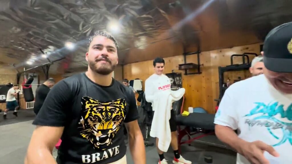 OSCAR DUARTE 140 BEAST IN CAMP FOR REGIS PROGRAIS WE TALK TO ROBERT GARCIA AND RAYO - ESNEWS BOXING