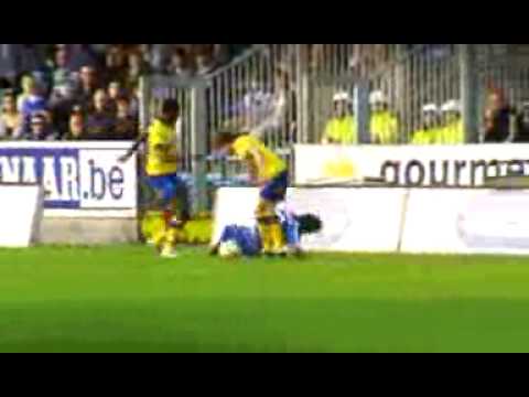 Bryan Ruiz vs. Alfonso Ruiz