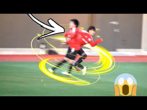 三笘薫が相馬勇紀をおもちゃにした瞬間