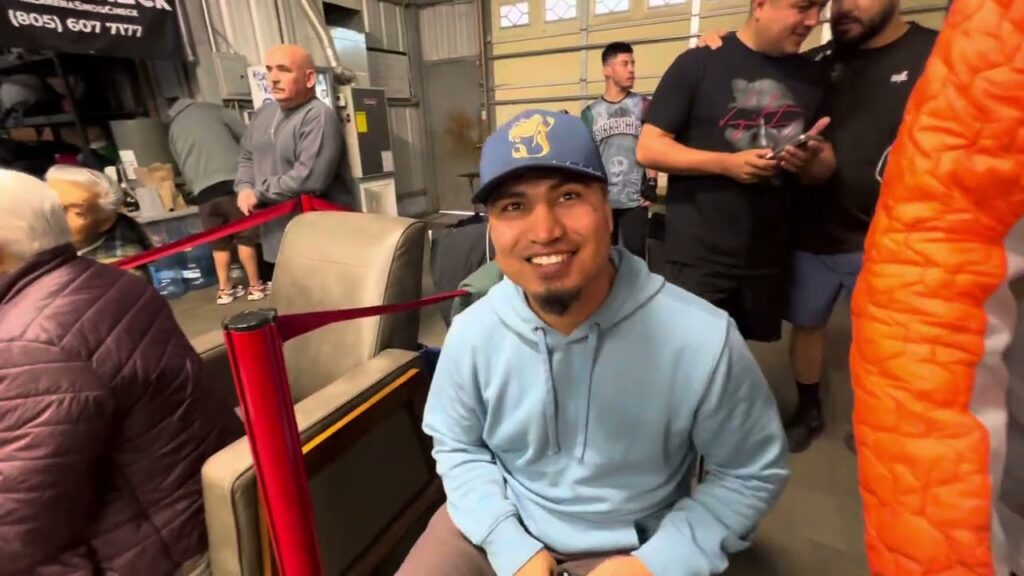 OSCAR DUARTE IN CAMP FOR REGIS PROGRAIS AND EVERYONE AT RGBA CELEBRATING HIS 50TH - ESNEWS BOXING