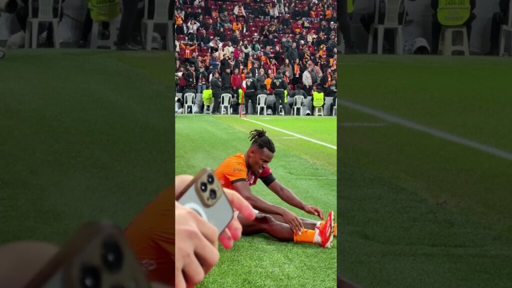 Michy Batshuayi’nin performansını puanlayın! #galatasaray