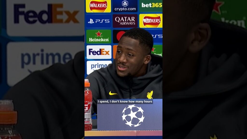 Konate buying cookies to thank Liverpool's physios 🥹