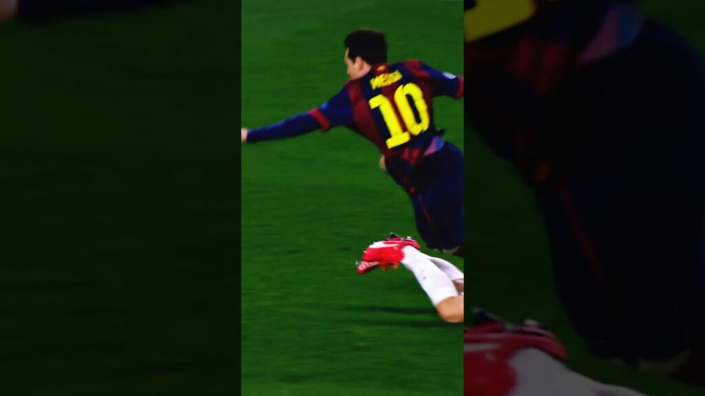Verratti’s tackle on Messi 😱