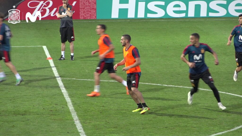 Exhibición de Koke en el entrenamiento de la selección