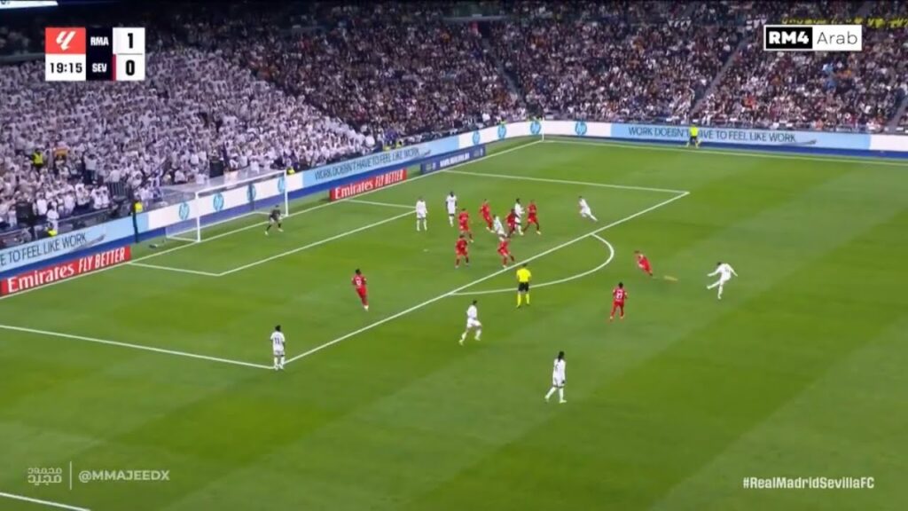 Federico Valverde INSANE GOAL vs Sevilla from outside the box 🤯🤯